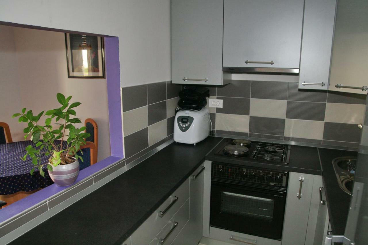 Apartmani Klisovic สปลิท ภายนอก รูปภาพ